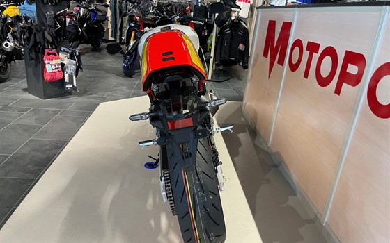 Gebrauchtmotorrad Yamaha XSR900 GP - Bild 4