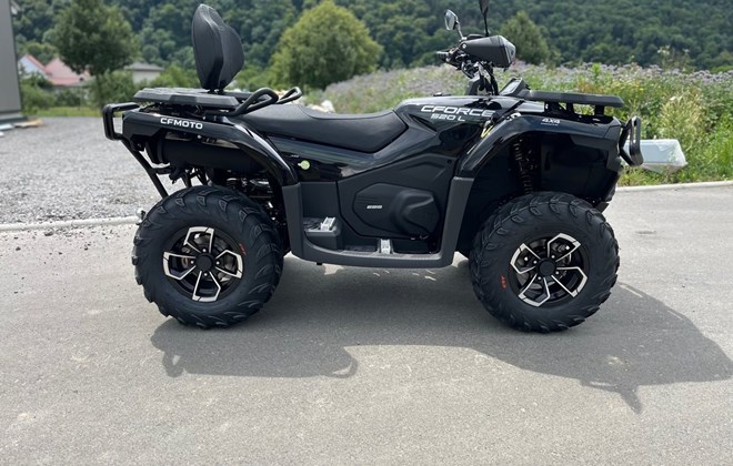 CFMOTO CForce 550 4x4