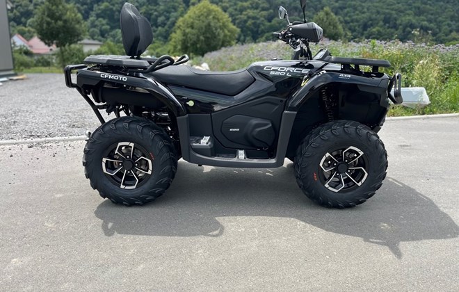 CFMOTO CForce 550 4x4