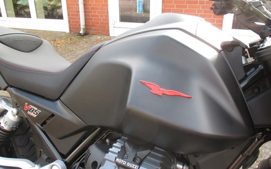 Gebrauchtmotorrad Moto Guzzi V85 TT - Bild 14