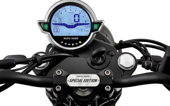 Neufahrzeug Moto Guzzi V7 Stone Special Edition - Bild 2