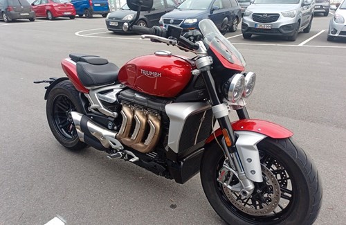 Gebrauchtmotorrad Triumph Rocket 3 R