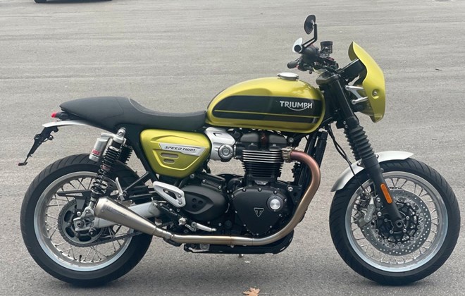 Triumph Speed Twin 1200