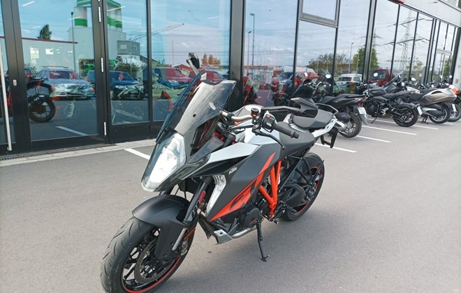 KTM 1290 Super Duke GT