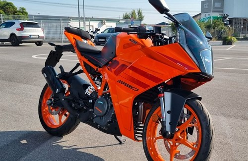 Neumotorrad KTM RC 390