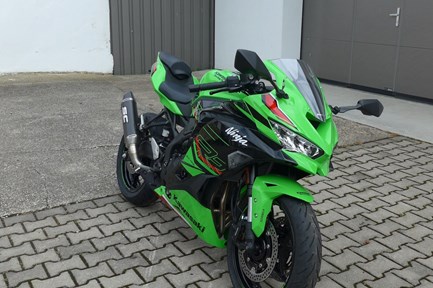 Kawasaki Ninja ZX-4RR