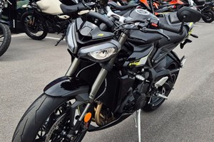 Angebot Triumph Street Triple RS