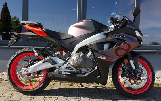 Neufahrzeug Aprilia RS 457 - Bild 3