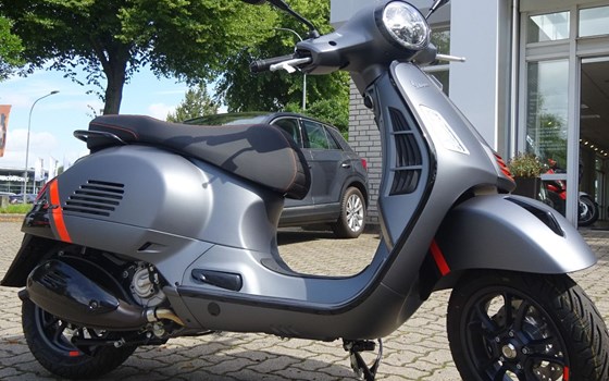 Neufahrzeug Vespa GTS 300 Super Sport - Bild 8