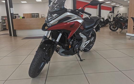 Gebrauchtmotorrad Honda NC750S - Bild 1