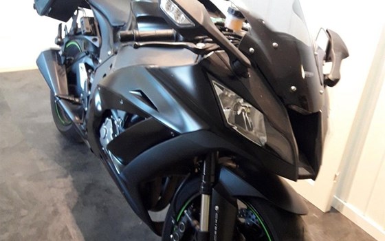 Gebrauchtmotorrad Kawasaki Ninja ZX-10R - Bild 6