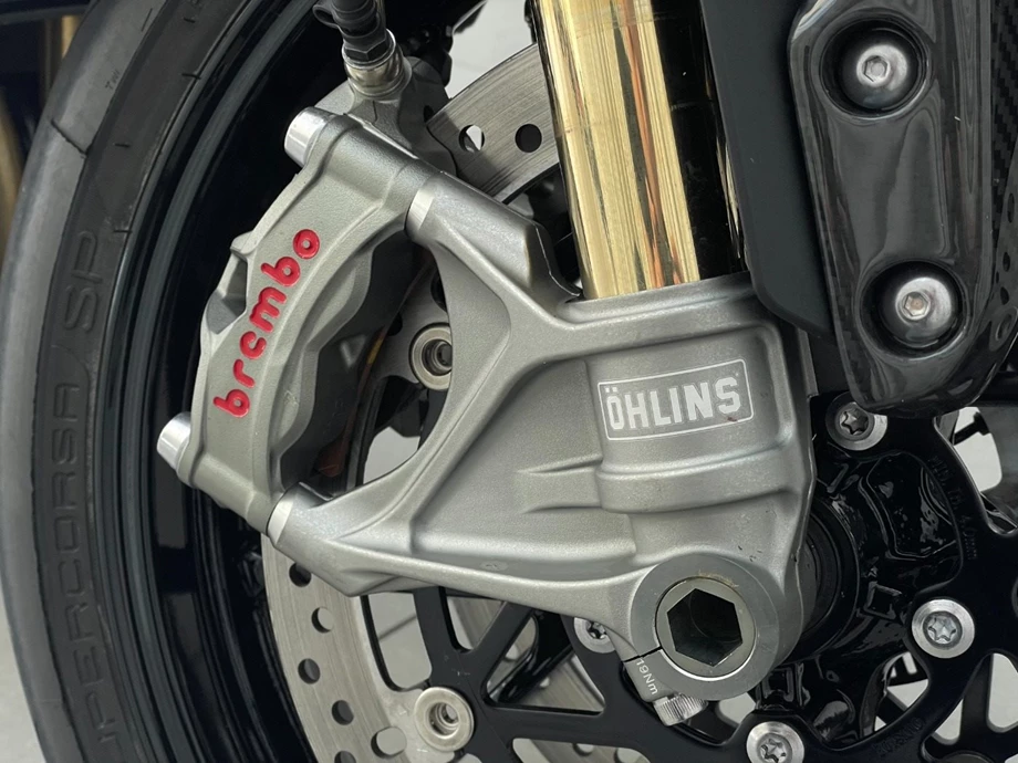 Angebot Triumph Speed Triple R Bild 14: Angebot Triumph Speed Triple R