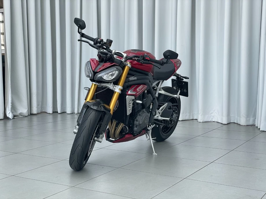 Angebot Triumph Speed Triple R Bild 2: Angebot Triumph Speed Triple R
