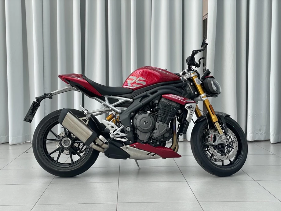 Angebot Triumph Speed Triple R Bild 4: Angebot Triumph Speed Triple R