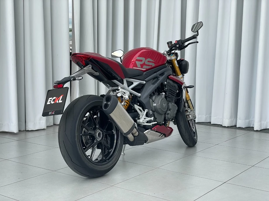 Angebot Triumph Speed Triple R Bild 6: Angebot Triumph Speed Triple R