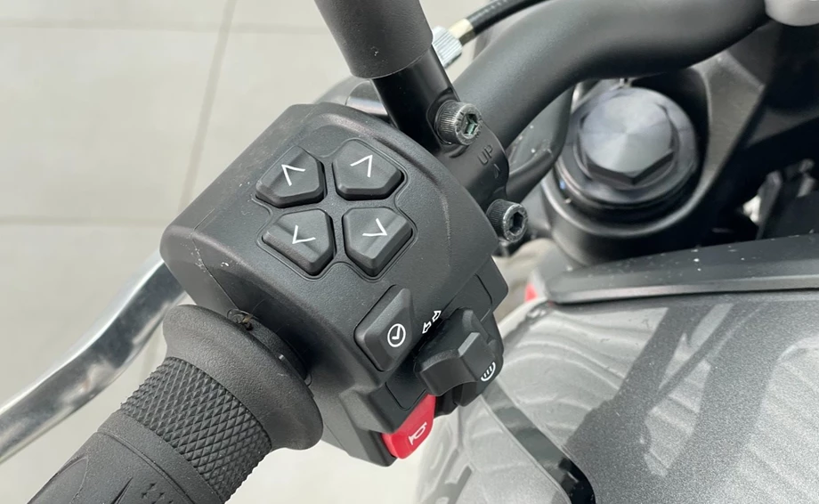 Angebot Triumph Trident 660 Bild 10: Angebot Triumph Trident 660