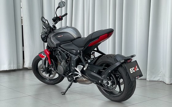 Gebrauchtmotorrad Triumph Trident 660 - Bild 6