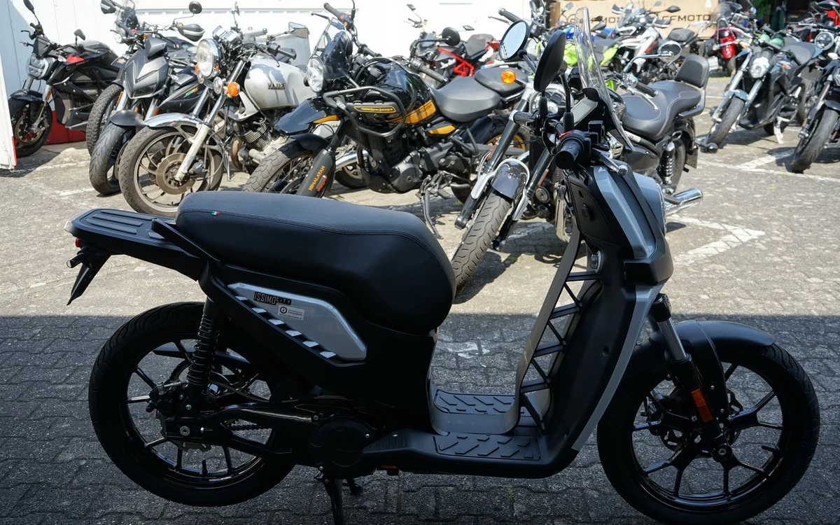 Zum Vergrößern bitte anklicken! Angebot Fantic ISSIMO City