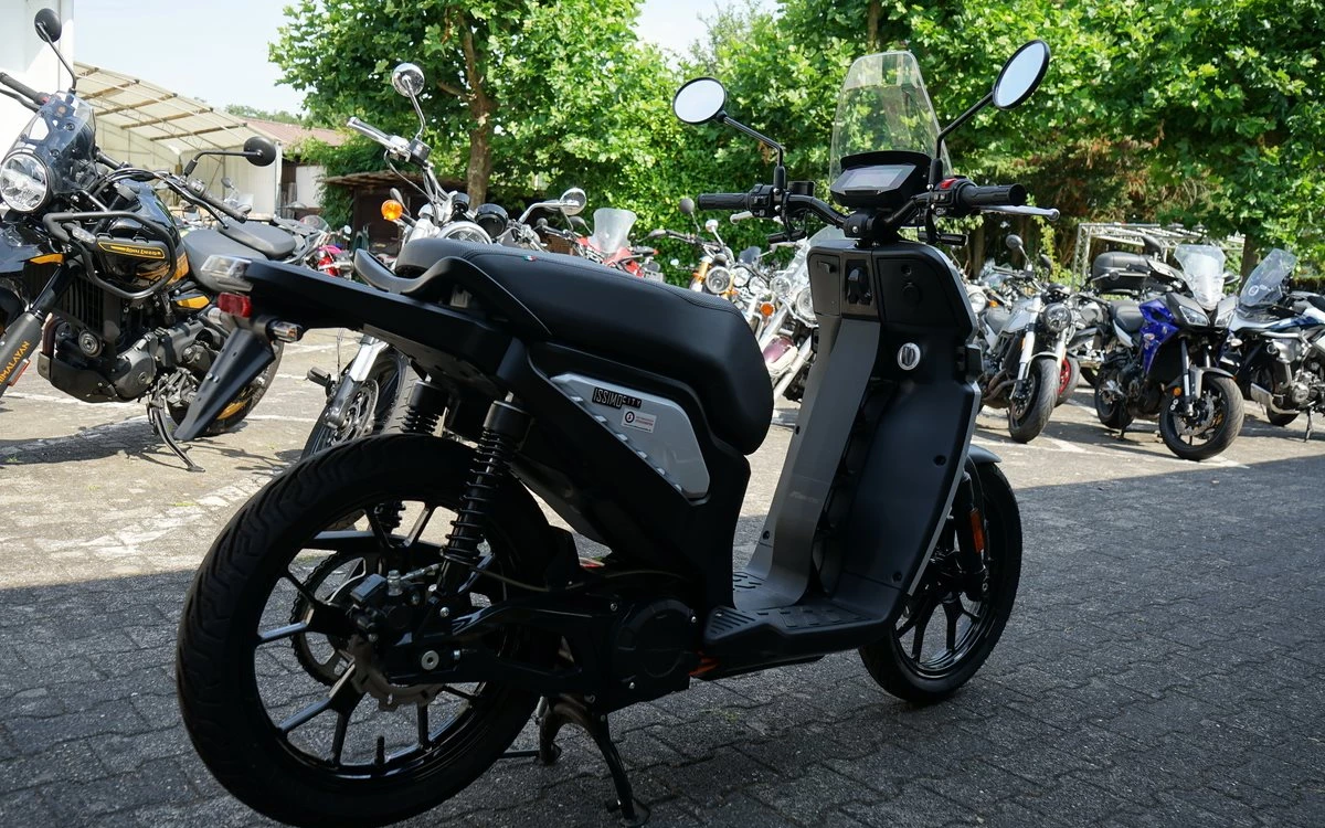 Zum Vergrößern bitte anklicken! Angebot Fantic ISSIMO City