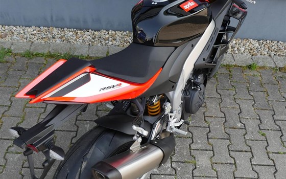 Neufahrzeug Aprilia RSV4 1100 Factory - Bild 8