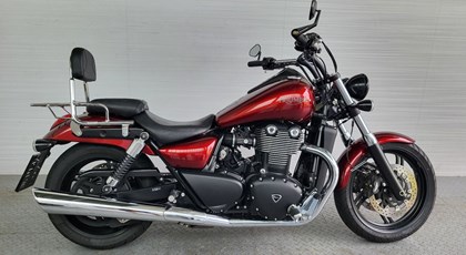 Gebrauchtfahrzeug Triumph Thunderbird