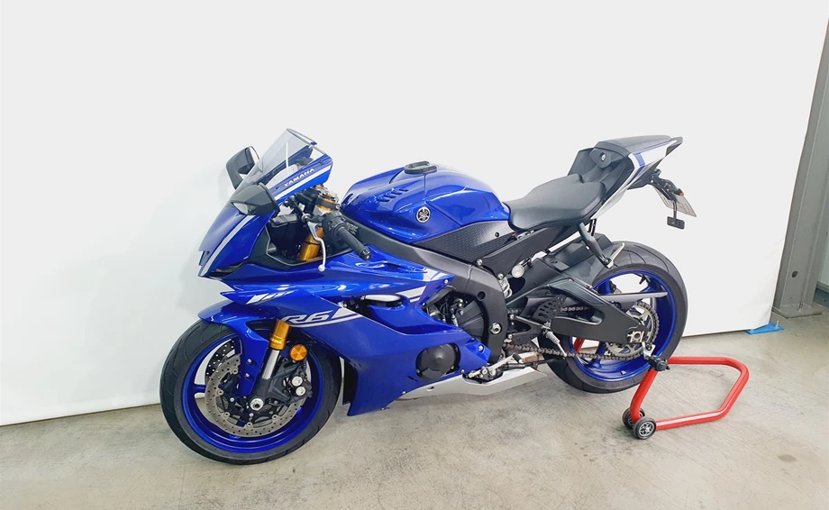 Angebot Yamaha YZF-R6 Bild 6: Angebot Yamaha YZF-R6