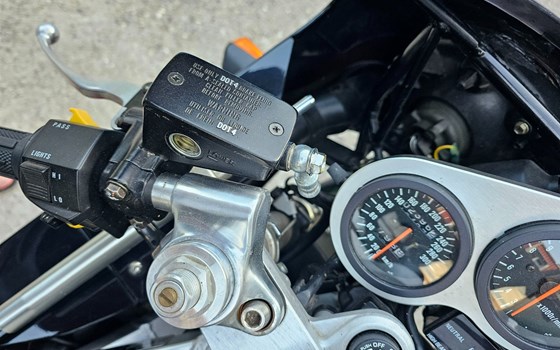 Gebrauchtmotorrad Suzuki GSX-R 1100 - Bild 2