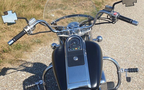 Gebrauchtmotorrad Suzuki Intruder VL 1500 LC - Bild 8 Gebrauchtmotorrad Suzuki Intruder VL 1500 LC - Bild 8