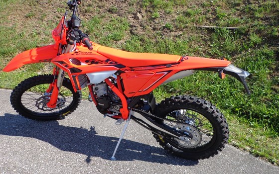 Neufahrzeug Beta RR X-PRO 2T 125 - Bild 2 Neufahrzeug Beta RR X-PRO 2T 125 - Bild 2