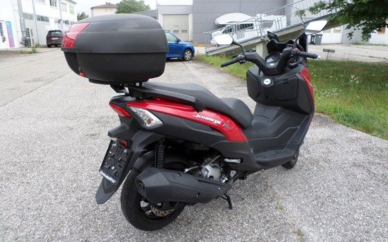 Gebrauchtmotorrad Sym Joymax 300 - Bild 3 Gebrauchtmotorrad Sym Joymax 300 - Bild 3