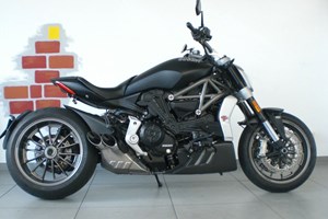 Angebot Ducati Diavel Carbon