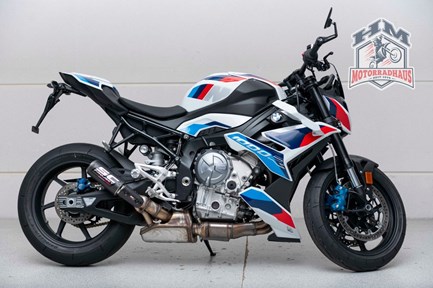 BMW M 1000 R