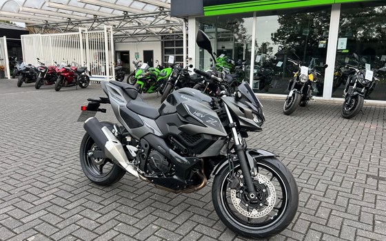 Gebrauchtmotorrad Kawasaki Z7 Hybrid - Bild 2
