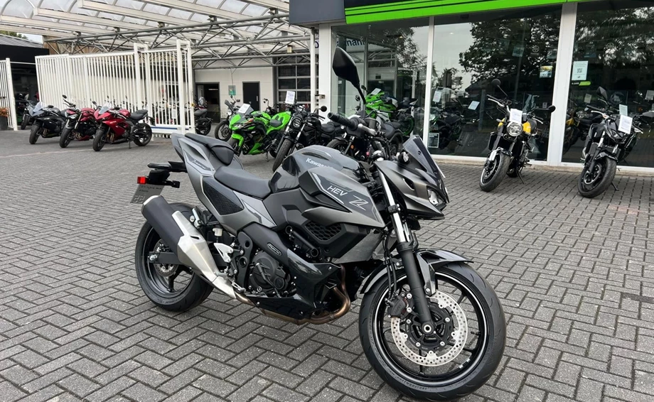 Angebot Kawasaki Z7 Hybrid Bild 2: Angebot Kawasaki Z7 Hybrid