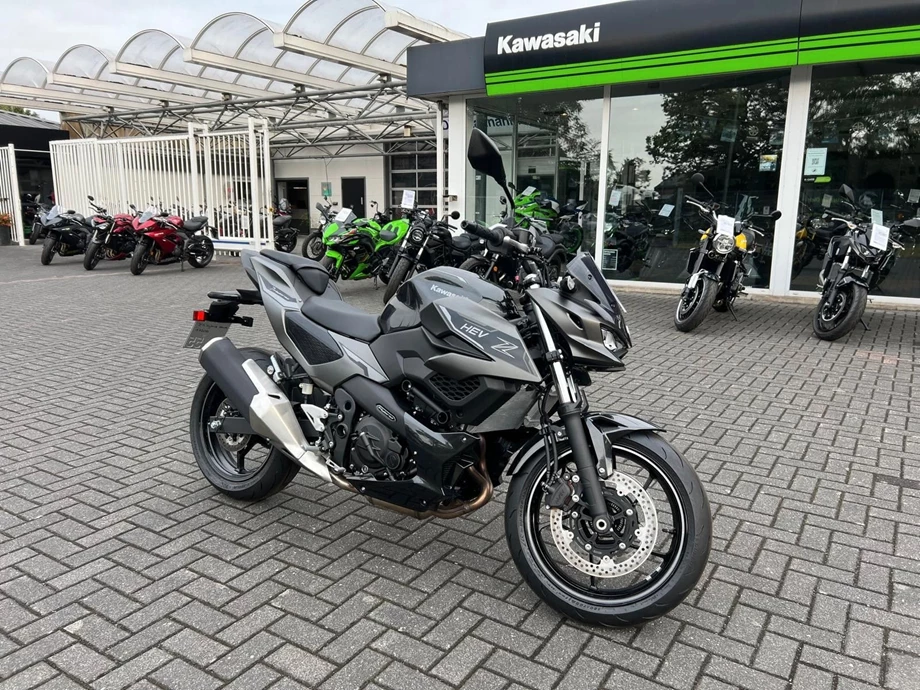 Angebot Kawasaki Z7 Hybrid Bild 2: Angebot Kawasaki Z7 Hybrid