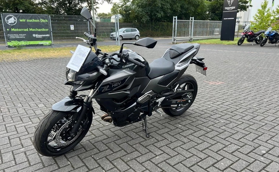 Angebot Kawasaki Z7 Hybrid Bild 4: Angebot Kawasaki Z7 Hybrid