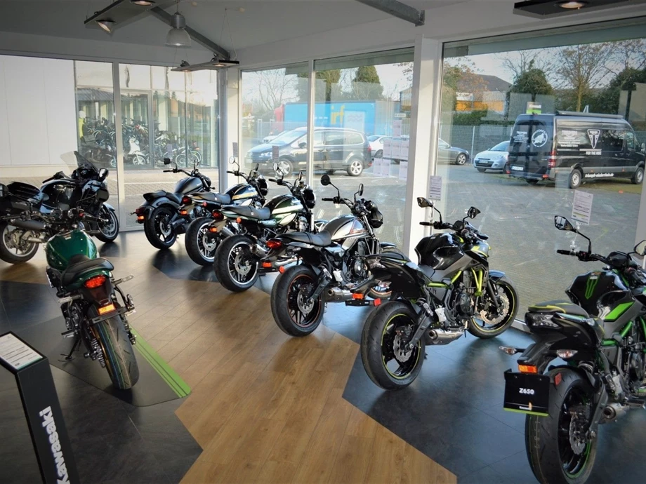 Angebot Kawasaki Z7 Hybrid Bild 8: Angebot Kawasaki Z7 Hybrid