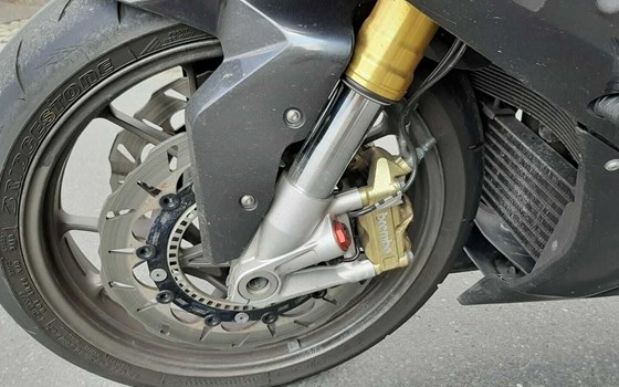 Gebrauchtmotorrad BMW S 1000 RR - Bild 6