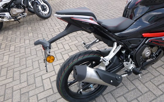 Neufahrzeug QJ Motor SRK 125 R - Bild 9