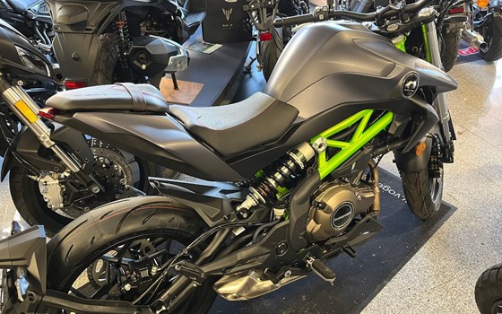 Neufahrzeug QJ Motor SRK 400 - Bild 14