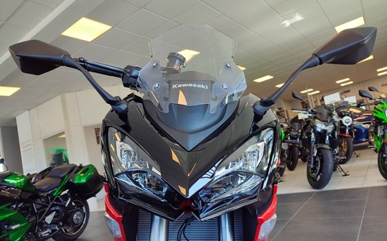 Neufahrzeug Kawasaki Ninja 1000SX 40th Anniversary - Bild 4
