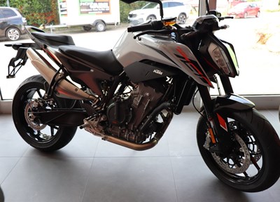 GEBRAUCHTFAHRZEUG KTM 790 Duke