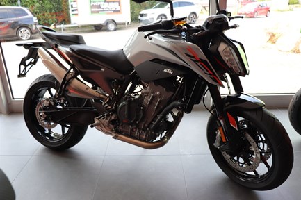 KTM 790 Duke