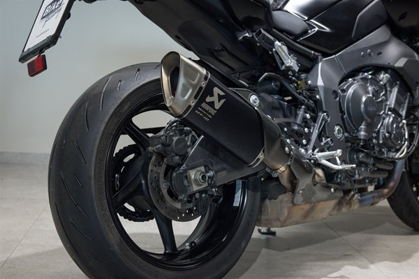 Yamaha MT-10 (schwarz) - Bild 3