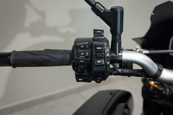Yamaha MT-10 (schwarz) - Bild 7