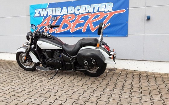 Gebrauchtmotorrad Kawasaki VN 900 Classic - Bild 2