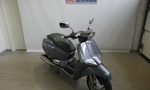 Lambretta X300