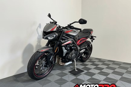 Triumph Street Triple 675 R