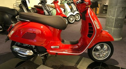 Neumotorrad Vespa GTS 125