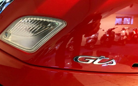 Neufahrzeug Vespa GTS 125 - Bild 10